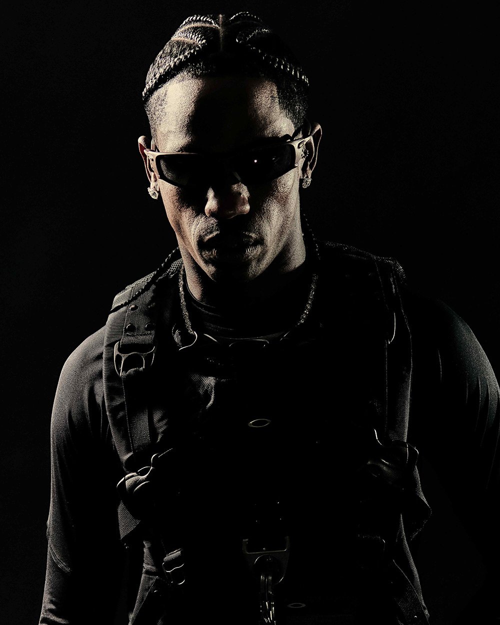 Oakley appoints Travis Scott as Chief Visionary: a new creative